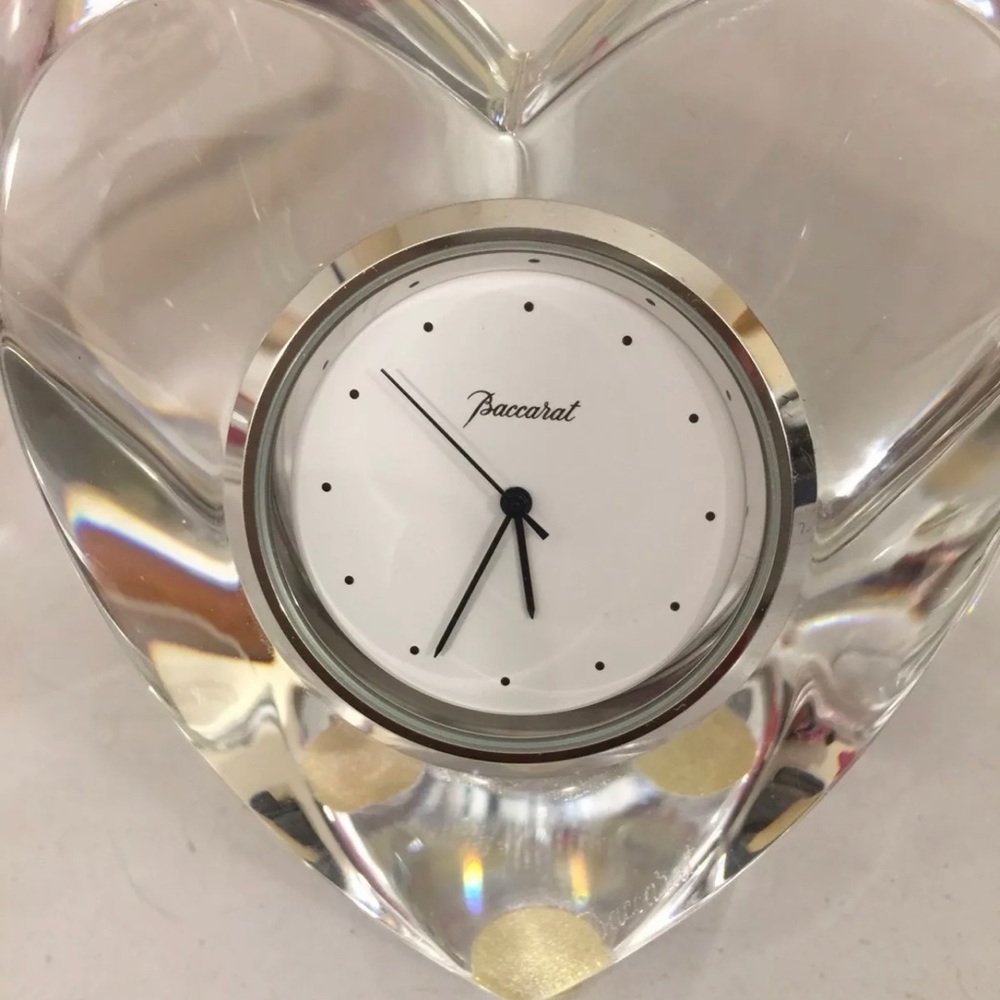 BACCARAT Crystal Heart Clock Crystal Figurine